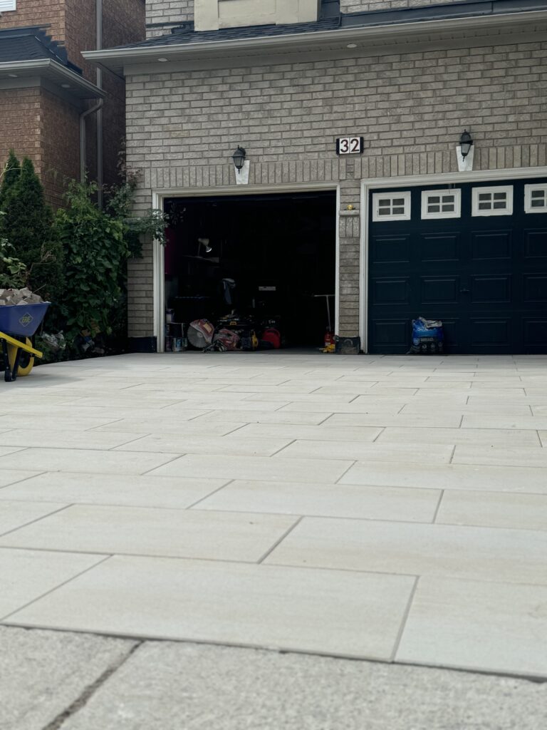 INTERLOCKING CONTRACTORS IN HAMILTON ON, landscape contractors in hamilton, interlock repairs in hamilton ontario, landscaping company in hamilton, milton stone